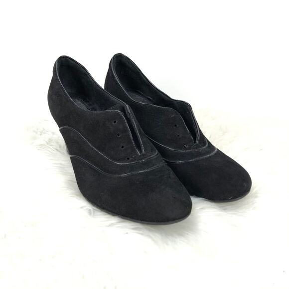 Clarks Bendables 7 M Womens Black Suede Oxford Heels - Picture 1 of 8